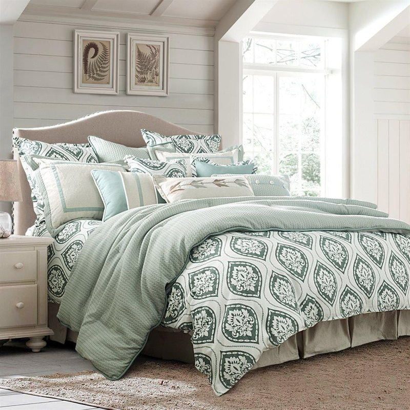 Green Breeze Comforter Set