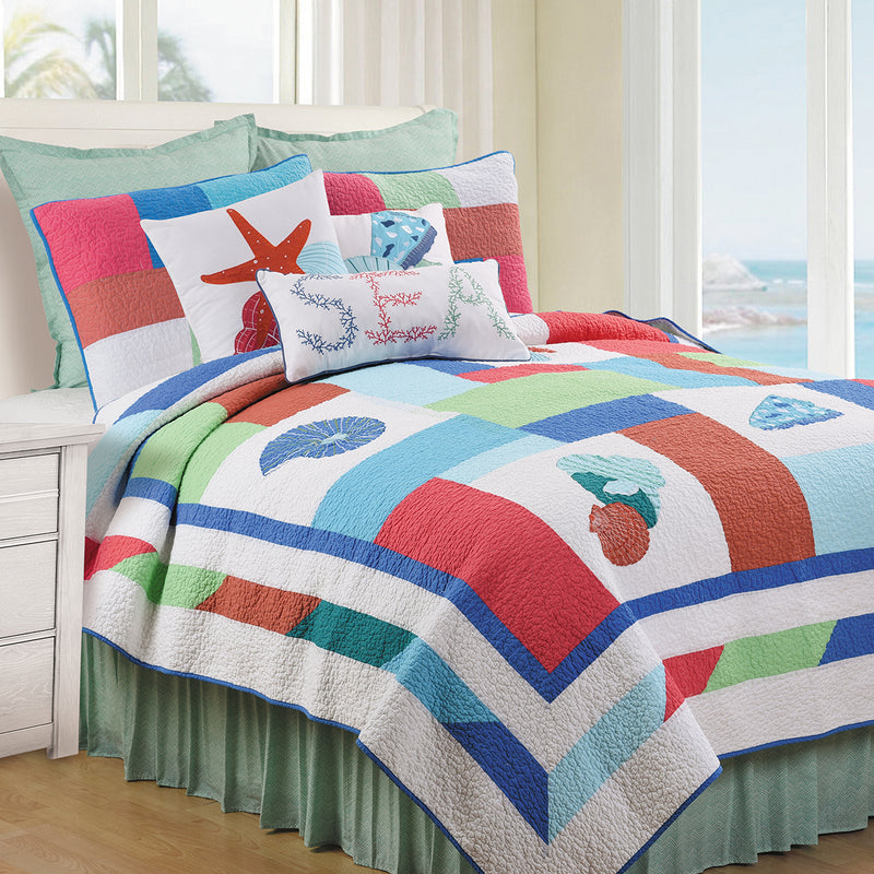 Antigua Beauty Quilt Set