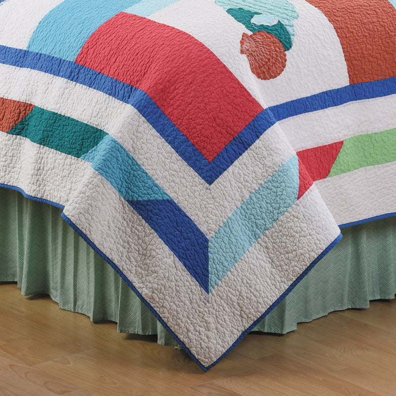 Antigua Beauty Quilt Set