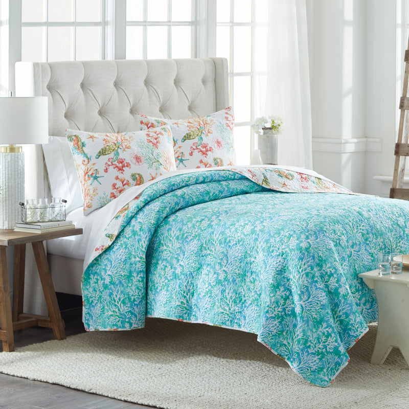 Coral Cove Quilt Set