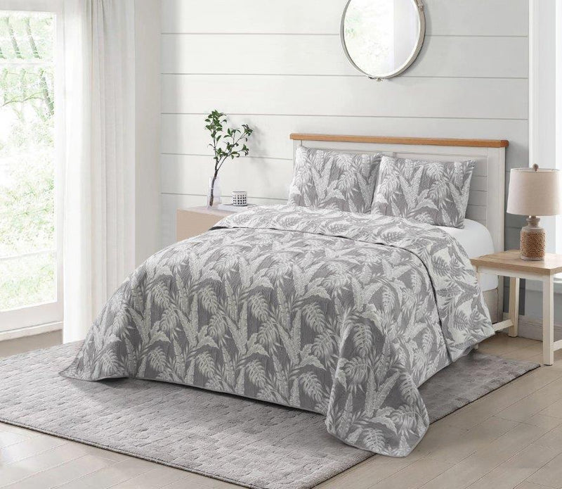 Tropic Leaves Charcoal Quilt Set